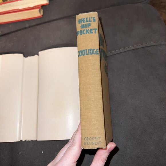 HELL'S HIP POCKET., Coolidge, Dane. New York: Dutton, 1938 Dust Jacket - Picture 5 of 9